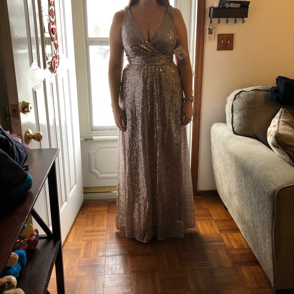 Sequin evening gown - Picture 5 of 8